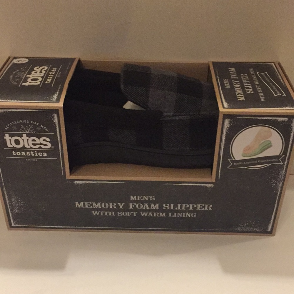 Nice Totes Memory Foam Slippers - image 1